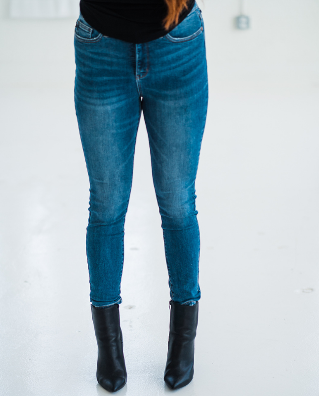 Magical Judy Blue Tummy Control Skinny Jeans