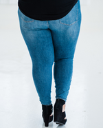 Load image into Gallery viewer, Magical Judy Blue Tummy Control Skinny Jeans
