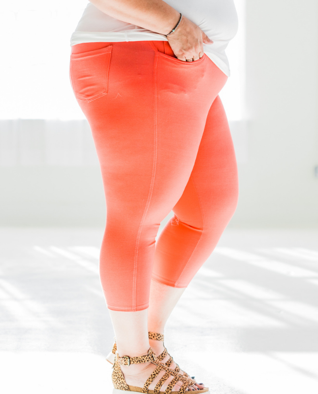 Quintessential Spring Jeggings in Coral